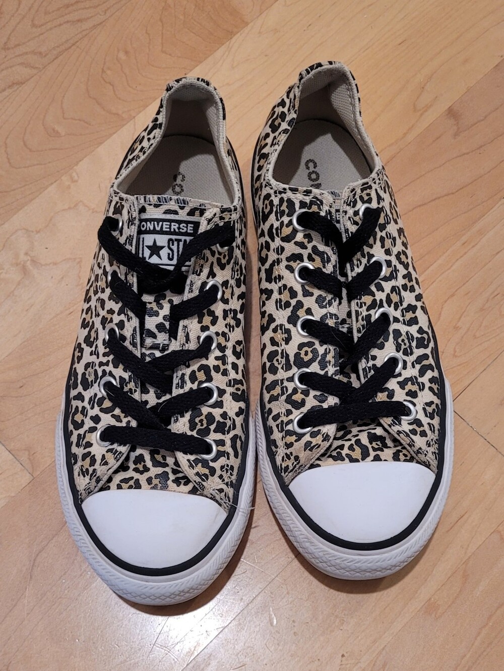 Converse Low Top Leopard Print Sneakers Youth Size 3 Beige/Black